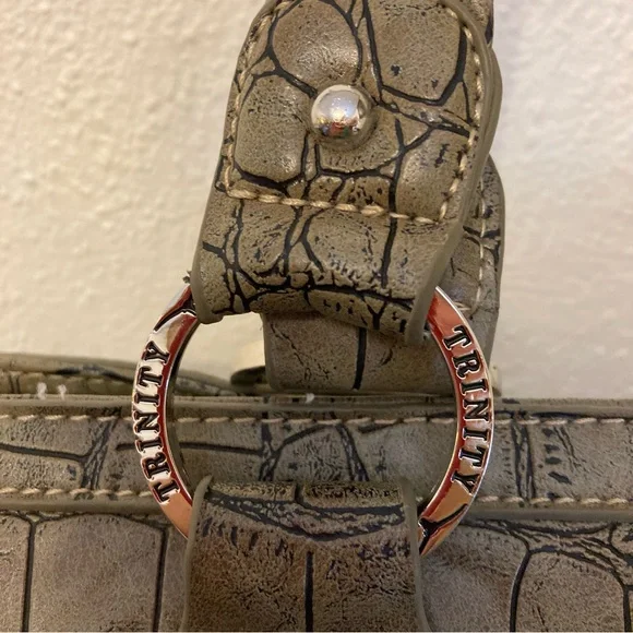 Trinity Ranch by Montana West Tote Handbag/Shoulder Bag Bing/Studded/Dust Cover - Picture 3 of 14